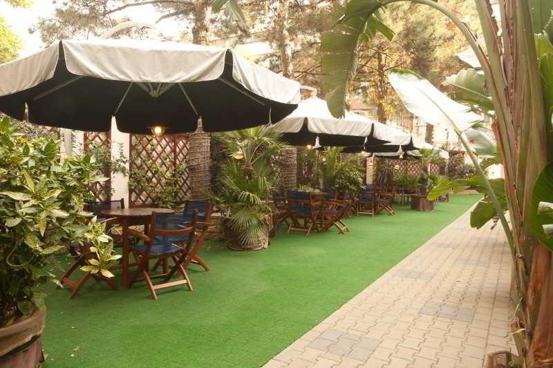 Luna Hotel Κισινάου Εξωτερικό φωτογραφία