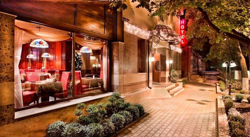 Luna Hotel Κισινάου Εξωτερικό φωτογραφία